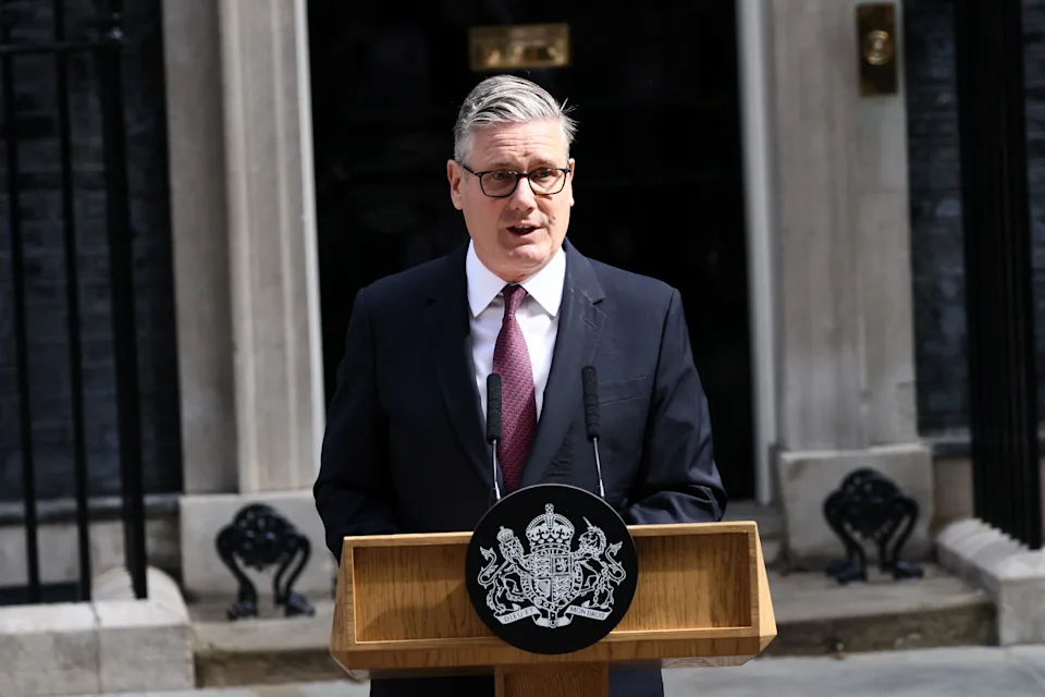 英國首相施凱爾突宣布辭職　工黨啟動新黨魁接班戰