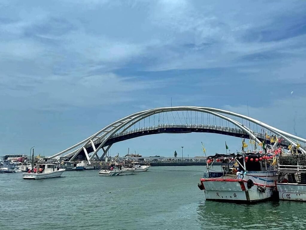永安漁港觀海橋8日起除鏽施工　平日白天分時段管制至7月底
