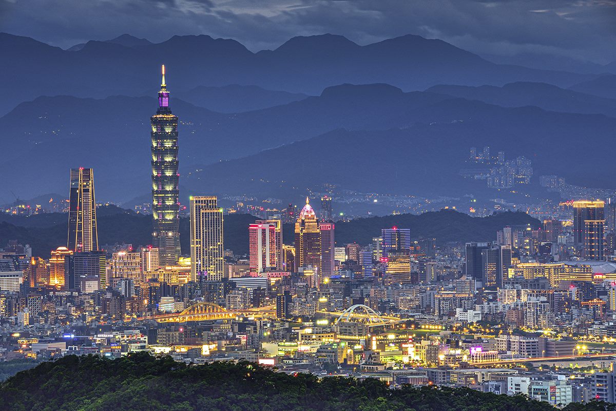 城市變山林！北市精選步道一次看遍白天夜晚絕美景色