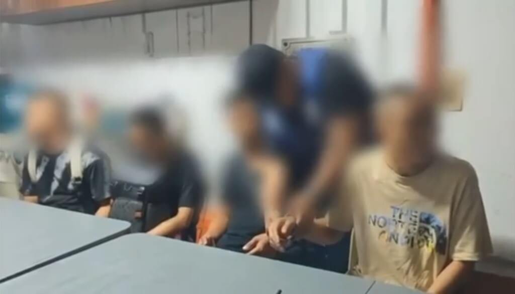 菲律賓擱淺遊艇查獲4台灣人　2人涉詐騙販毒遭台灣通緝