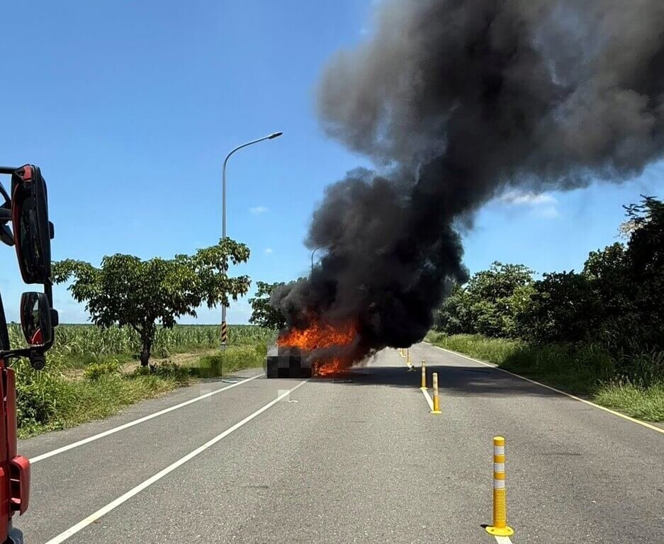 嘉義鹿草驚傳火燒車　男子困車內不幸身亡事件