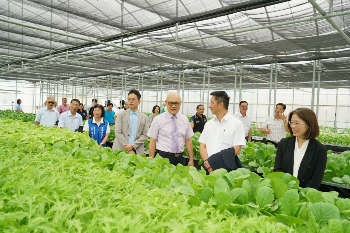廚餘變綠金！雲林二監黑水虻職訓班結訓　展現循環經濟新成果