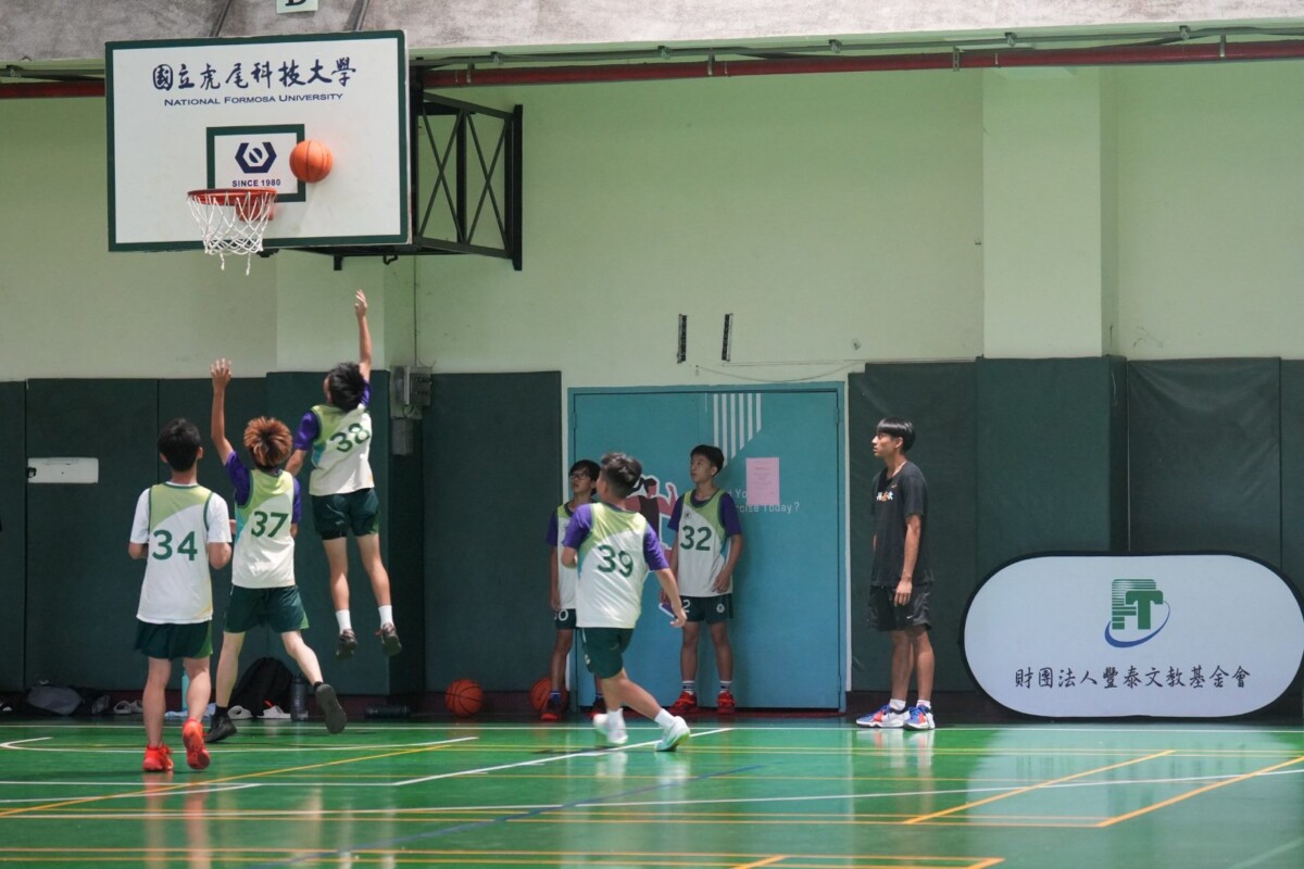 公益籃球訓練營開打！11校學子獲UBA勁旅親授秘技