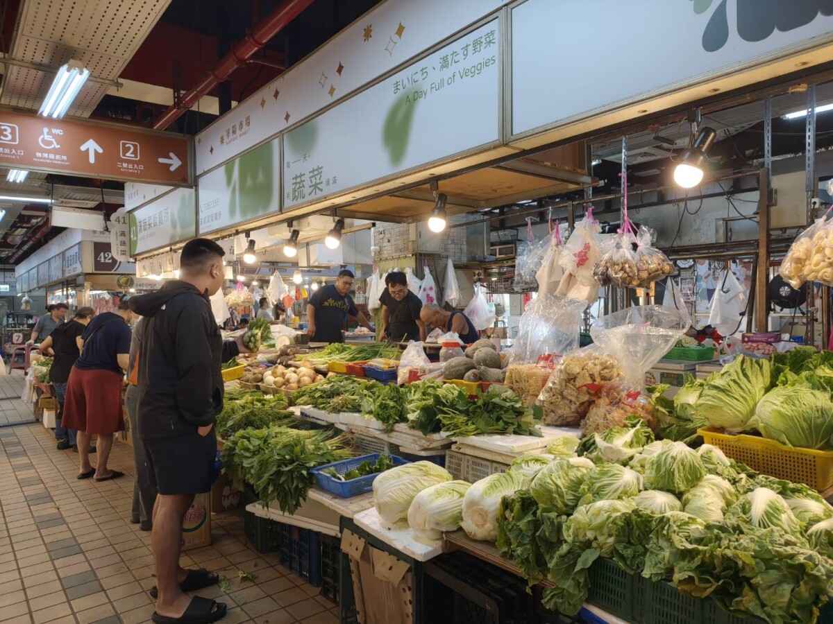巴威襲台「菜籃子先震」!溪湖菜價短期難回落 巴威襲台「菜籃子先震」!溪湖菜價短期難回落