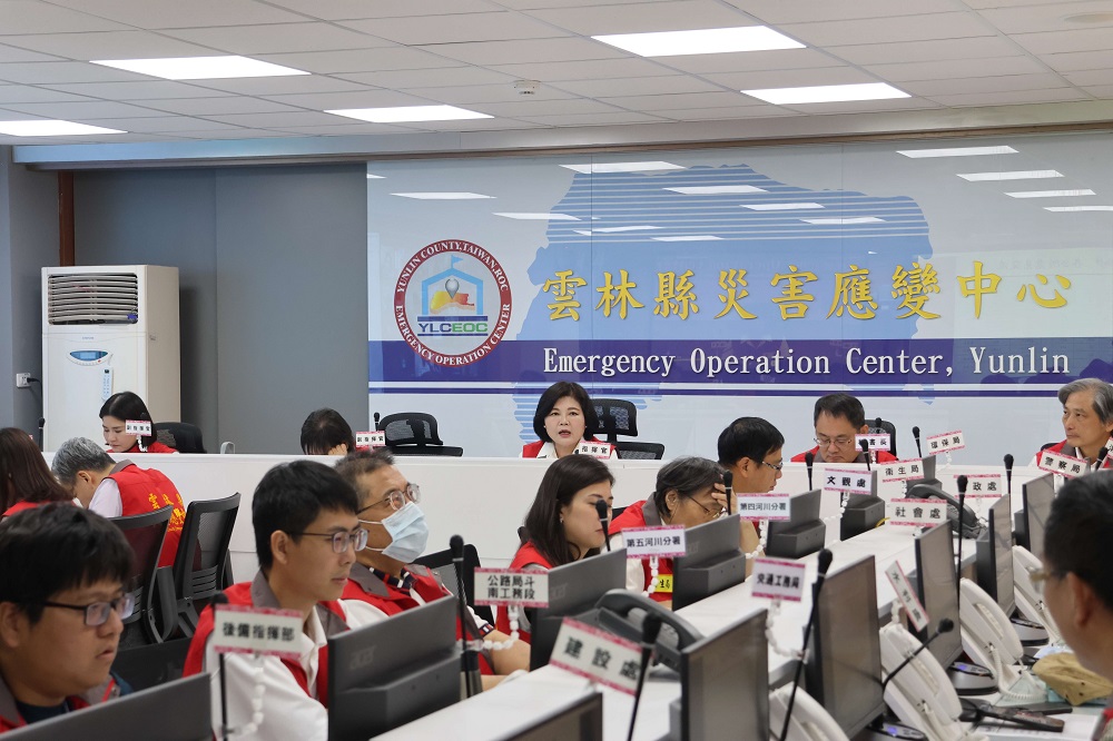 巴威颱風逼近雲林　張麗善下令提升一級應變全面防災