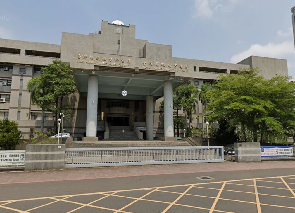 醫院急診室爆護理師遭攻擊！女子乞討被勸阻惱羞動手　法院判6月