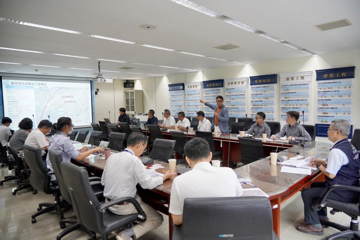 ▲統包團隊具備國家檔案館、台中自來水園區、中油綠能科技研究所研發大樓及衛生福利。(圖/記者顏淑娟翻攝)
