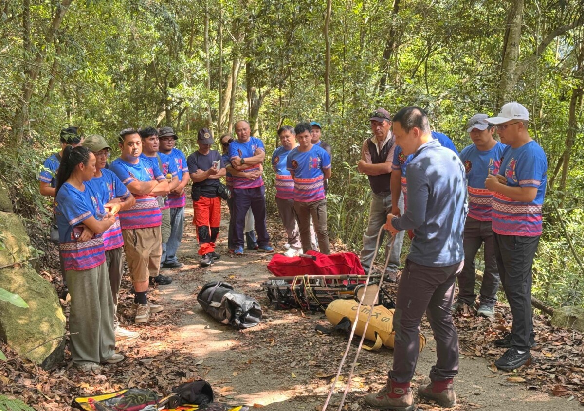 ▲原民特搜隊成員定期進行專業訓練,成為守護登山客與原鄉安全的重要夥伴。(圖/記者顏淑娟翻攝)