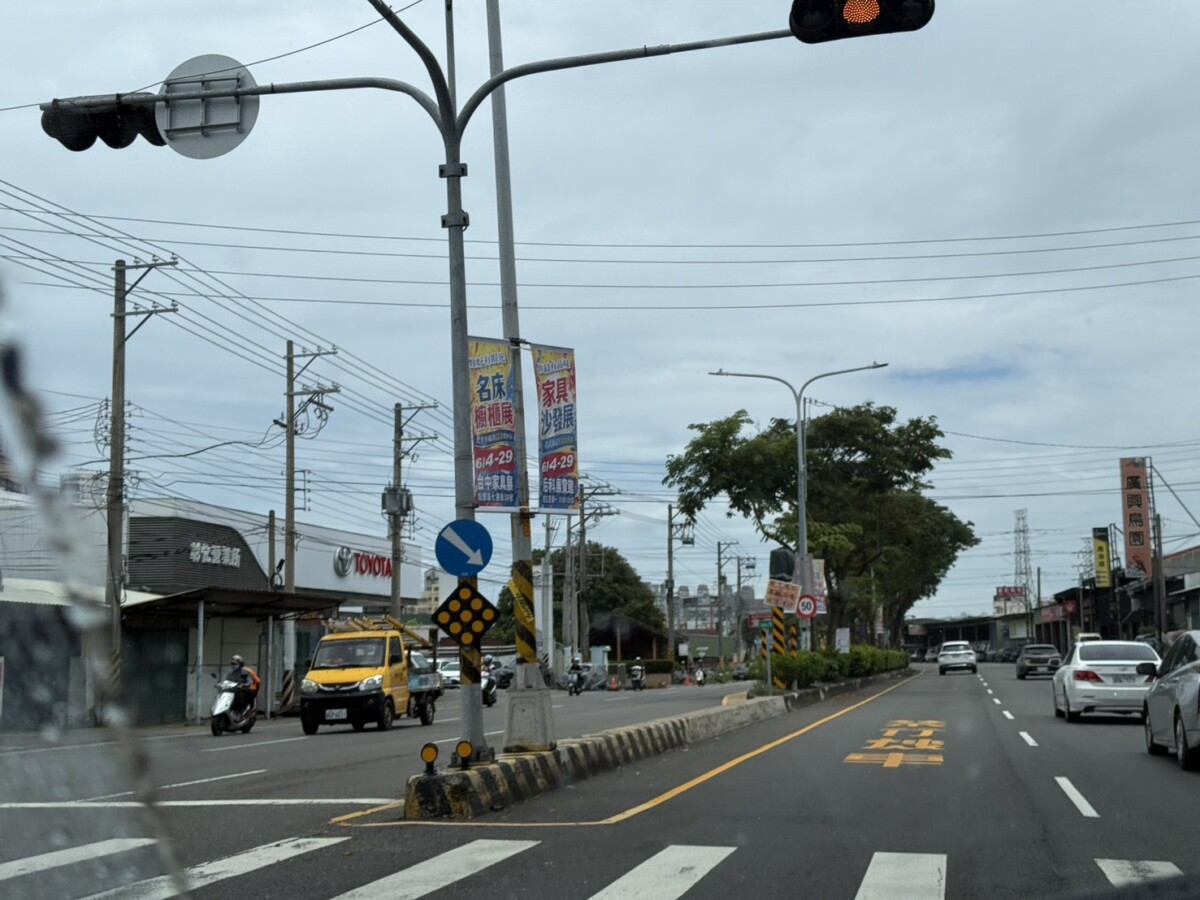 SQ07231 3測速桿被套黑袋？