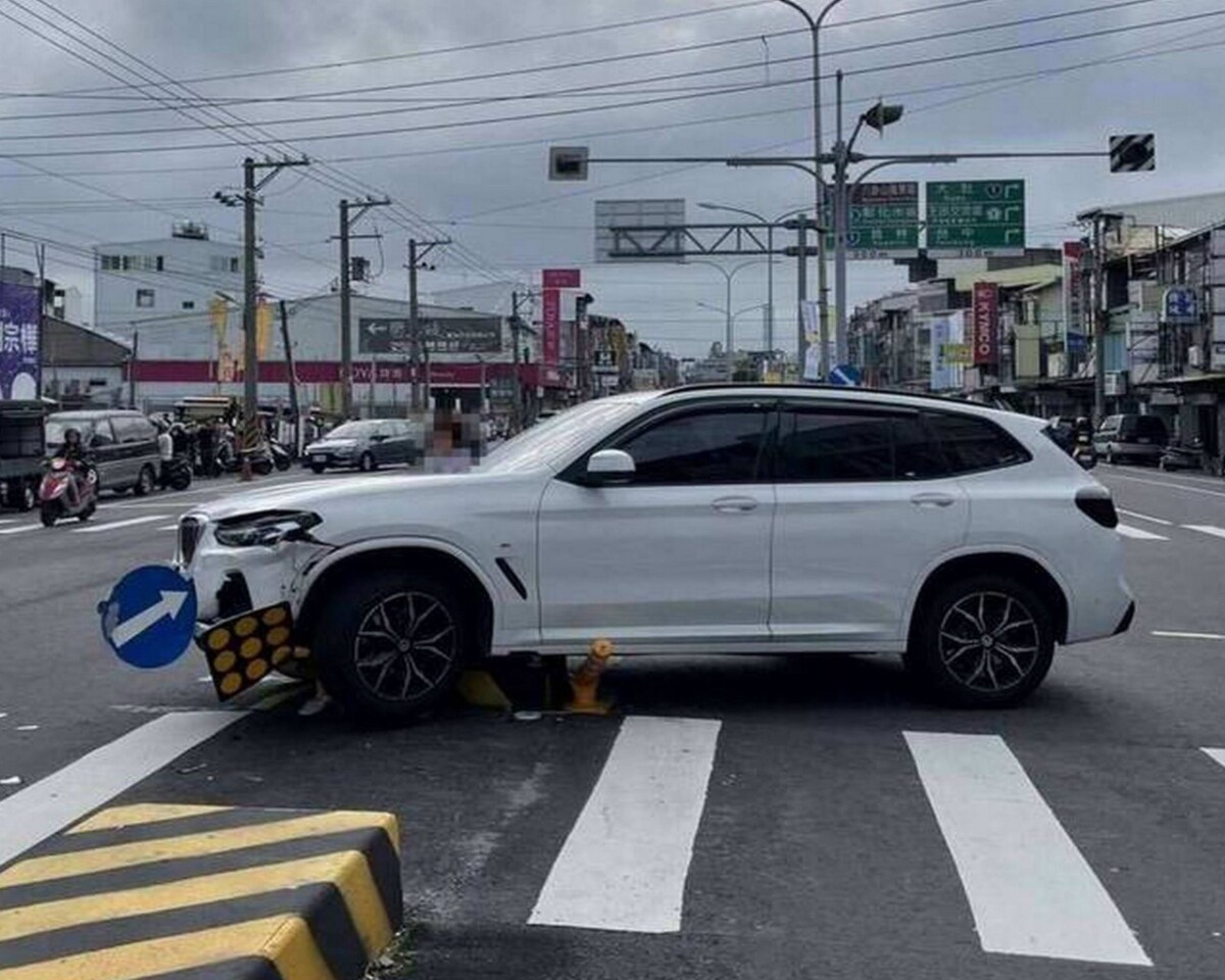 SQ07314 3全台最衰彰化市彰南路庇護島遭撞17次