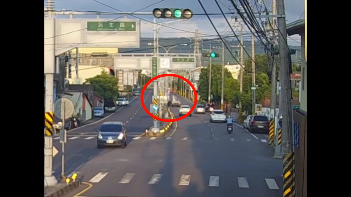 誰的電線害人？田中女銀行員遭垂落線路勒倒