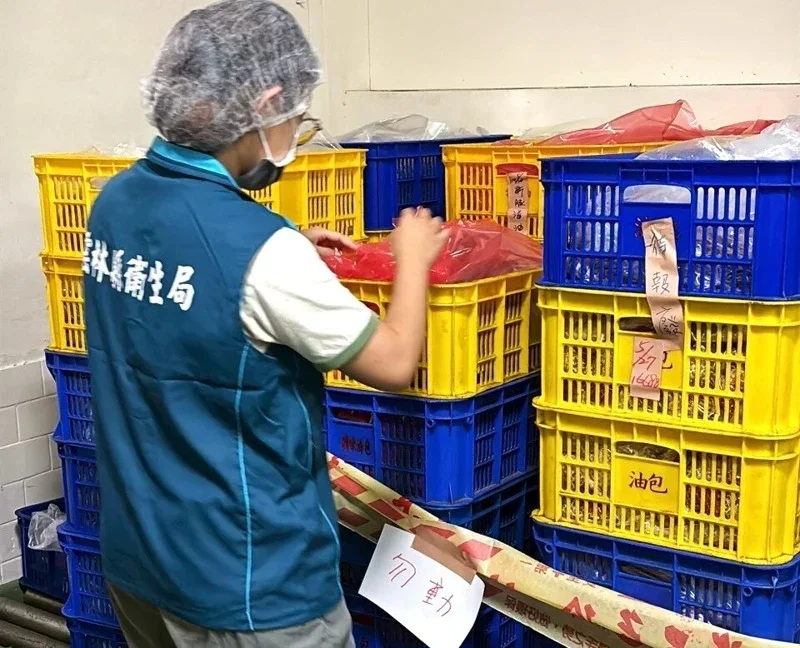 中聯油脂風暴擴大！味王8款泡麵油包中鏢　逾2.5萬箱產品啟動回收