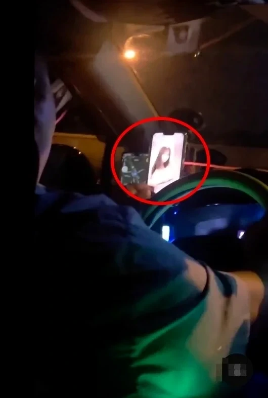 178565231984518 P35192682