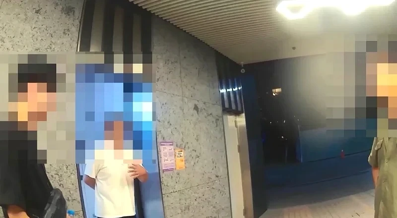 高雄知名汽旅半夜遭闖門！24歲陌生男子狂敲房門轉門把　夫妻嚇醒怒討交代