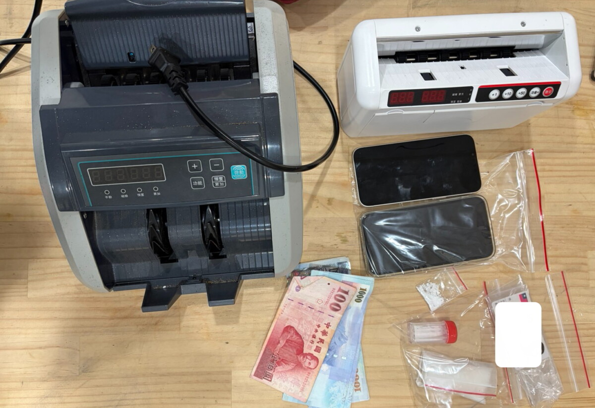 投資群組騙逾1.3億！22嫌落網　主嫌躲屏東竹林遭無人機揪出